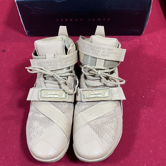 le bron soldier IX SOLD - Picture 4 of 5